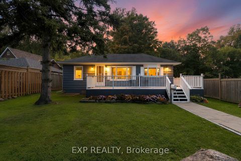 Photo 0 at 261 Glenwoods Avenue, Keswick South, Georgina