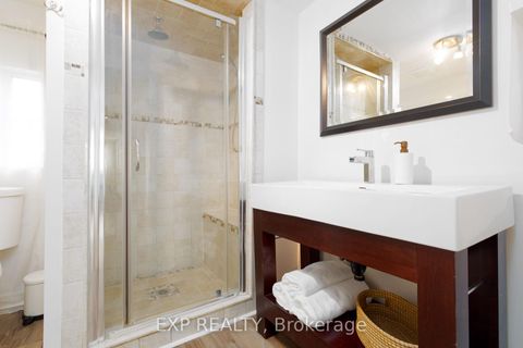 Photo 19 at 261 Glenwoods Avenue, Keswick South, Georgina