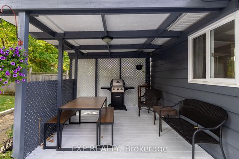 Photo 21 at 261 Glenwoods Avenue, Keswick South, Georgina