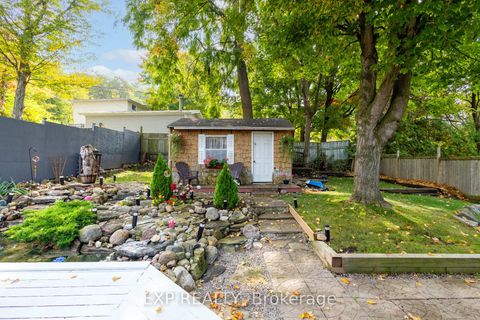 Photo 24 at 261 Glenwoods Avenue, Keswick South, Georgina