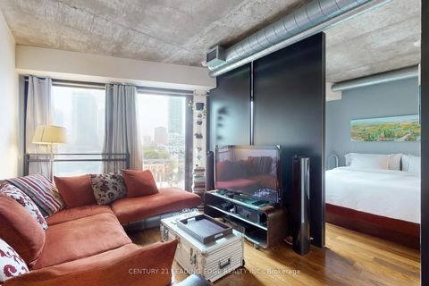 Photo 3 at 802 - 51 Trolley Crescent, Moss Park, Toronto
