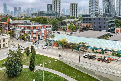 Photo 16 at 802 - 51 Trolley Crescent, Moss Park, Toronto