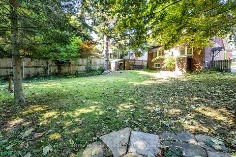 Photo 15 at 39 Kelsonia Avenue, Cliffcrest, Toronto