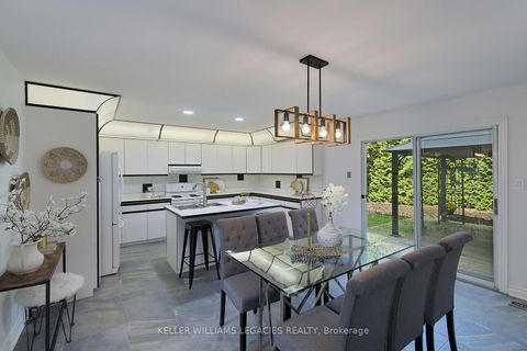 Photo 8 at 182 Oxford Street, Mill Pond, Richmond Hill