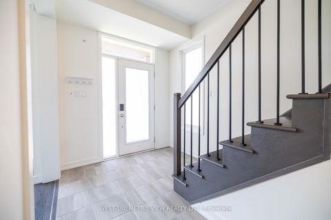 Photo 21 at 3141 Ernest Appelbe Boulevard, GO Glenorchy, Oakville