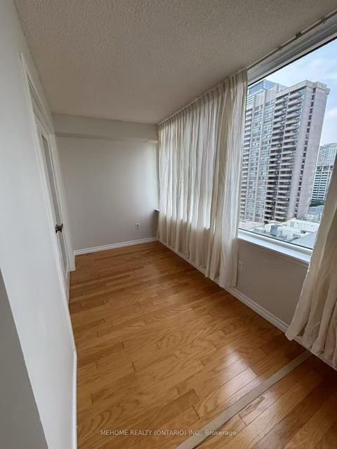 Photo 5 at 1814 - 45 Carlton Street, Yonge Corridor, Toronto