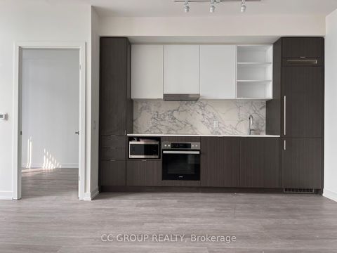 Photo 0 at 7012 - 55 Cooper Street, Waterfront Communities C8, Toronto Photo 0 at 7012 - 55 Cooper Street, Waterfront Communities C8, Toronto