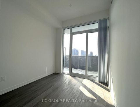 Photo 2 at 7012 - 55 Cooper Street, Waterfront Communities C8, Toronto Photo 2 at 7012 - 55 Cooper Street, Waterfront Communities C8, Toronto