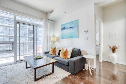 Photo 13 at 951 - 460 Adelaide Street E, Moss Park, Toronto