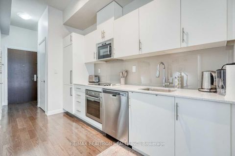 Photo 15 at 951 - 460 Adelaide Street E, Moss Park, Toronto