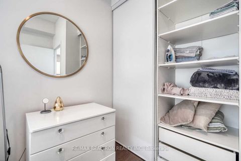 Photo 20 at 951 - 460 Adelaide Street E, Moss Park, Toronto