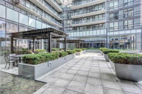 Photo 33 at 951 - 460 Adelaide Street E, Moss Park, Toronto