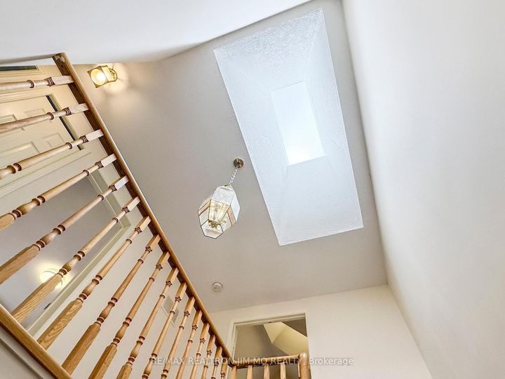 Photo 14 at 90 Belinda Square, Steeles, Toronto