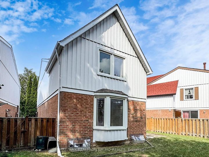 Photo 26 at 90 Belinda Square, Steeles, Toronto
