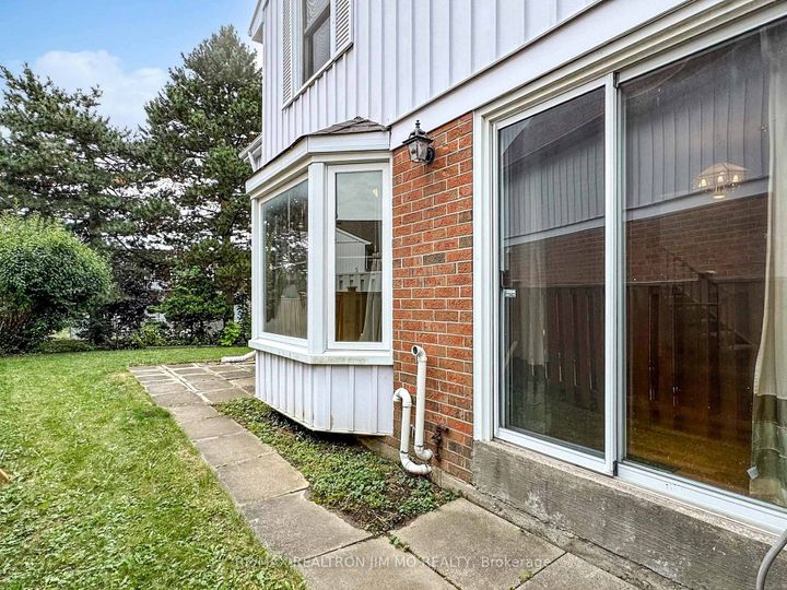 Photo 27 at 90 Belinda Square, Steeles, Toronto