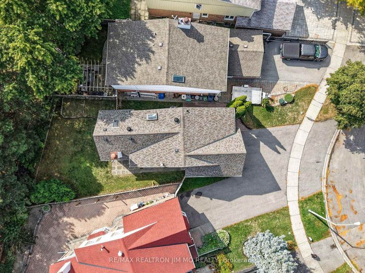 Photo 30 at 90 Belinda Square, Steeles, Toronto