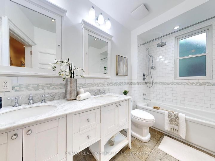 Photo 25 at 10 Lindsey Avenue, Dufferin Grove, Toronto