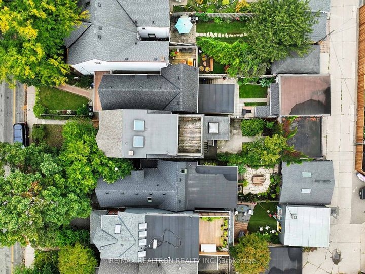 Photo 37 at 10 Lindsey Avenue, Dufferin Grove, Toronto