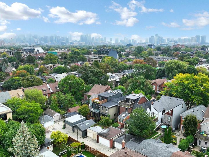 Photo 41 at 10 Lindsey Avenue, Dufferin Grove, Toronto