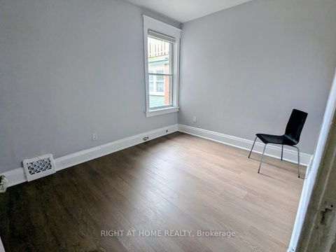 Photo 11 at 239 Woodbine Avenue, The Beaches, Toronto
