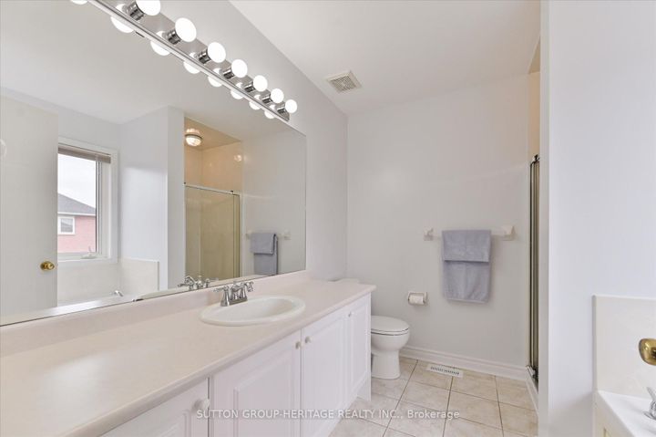 Photo 20 at 31 Thornton Street, Milliken Mills East, Markham