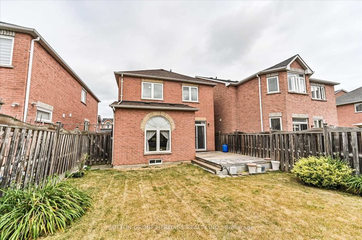 Photo 25 at 31 Thornton Street, Milliken Mills East, Markham