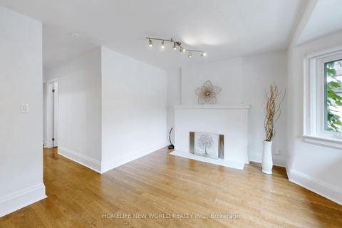 Photo 4 at 14 Franklin Avenue, Westgate, Toronto