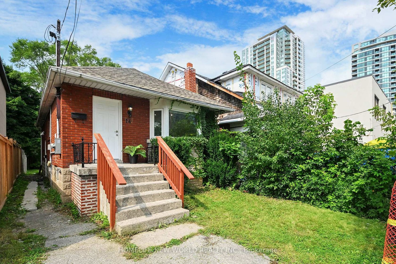 14 Franklin Avenue, Westgate, Toronto 