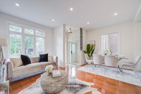 Photo 9 at 15 Sisley Crescent, Patterson, Vaughan