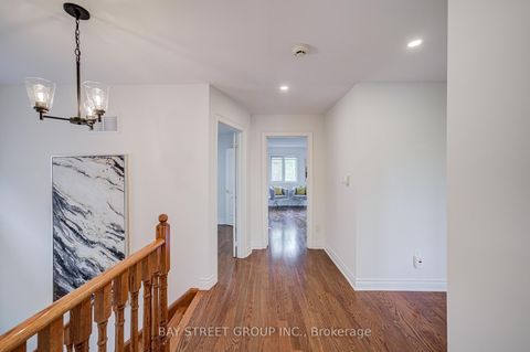 Photo 24 at 15 Sisley Crescent, Patterson, Vaughan