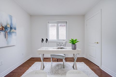 Photo 31 at 15 Sisley Crescent, Patterson, Vaughan