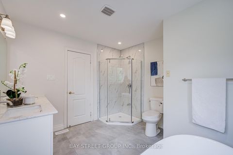 Photo 41 at 15 Sisley Crescent, Patterson, Vaughan