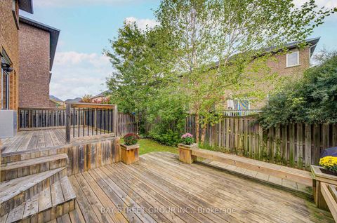 Photo 48 at 15 Sisley Crescent, Patterson, Vaughan