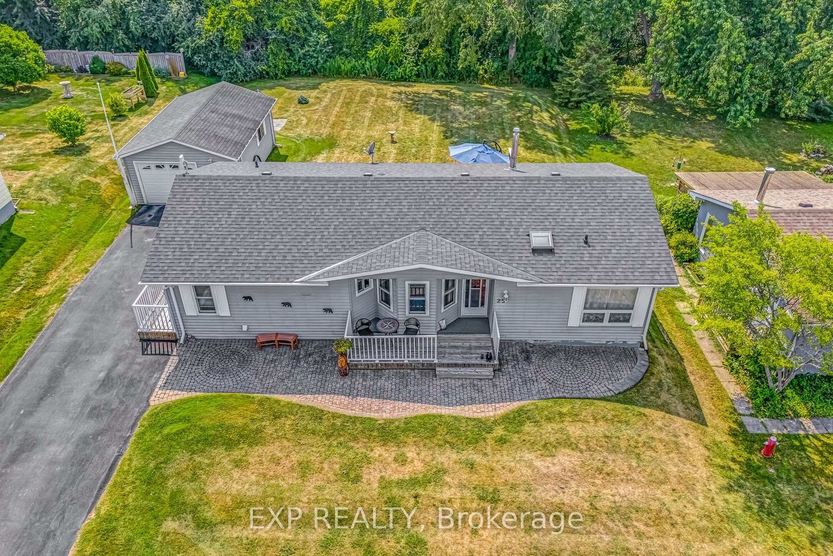 25 Juno Crescent, Sutton & Jackson's Point, Georgina 