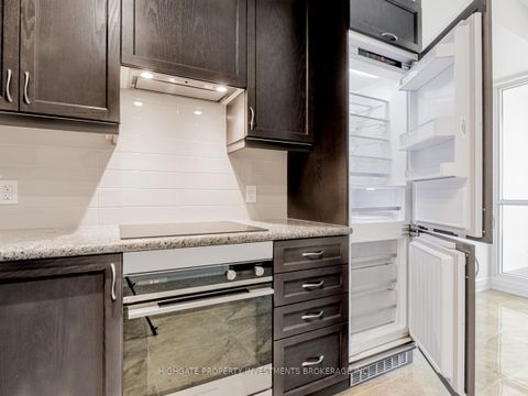 Photo 11 at 501 - 9085 Jane Street, Concord, Vaughan
