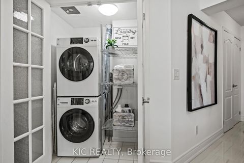 Photo 18 at 409 - 219 Fort York Boulevard, Niagara, Toronto