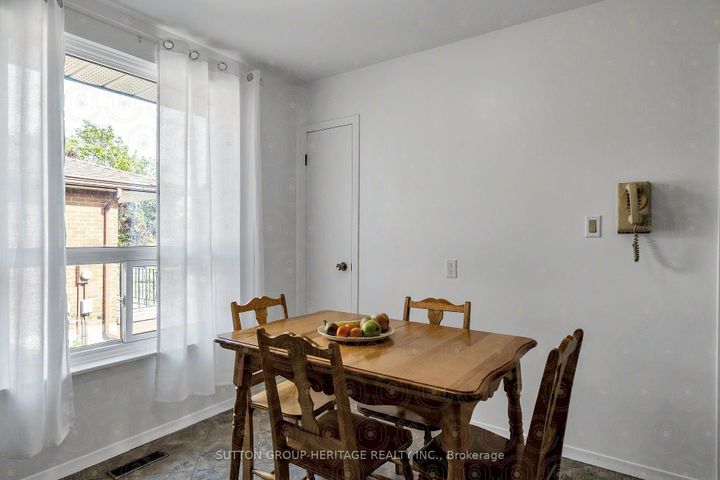 Photo 13 at 792 Tatra Drive, McLaughlin, Oshawa