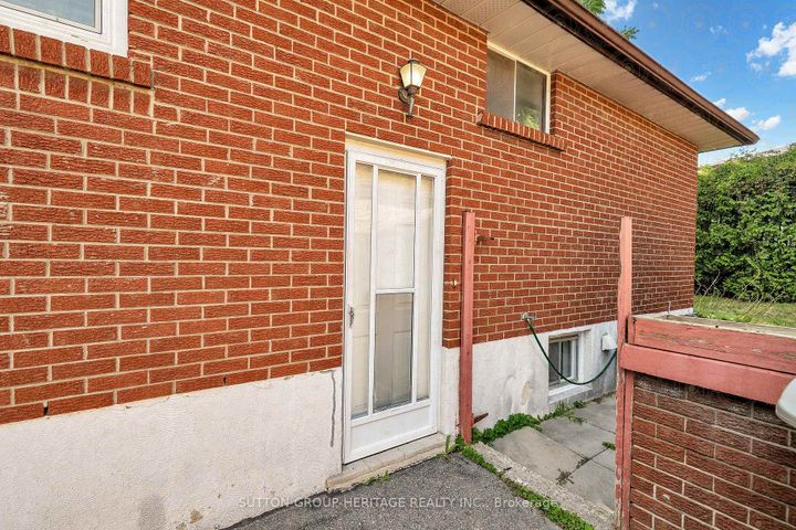 Photo 30 at 792 Tatra Drive, McLaughlin, Oshawa