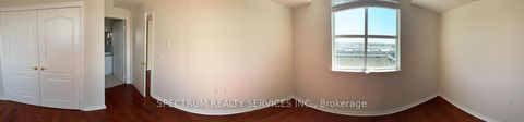 Photo 7 at 516 - 2500 Rutherford Road, Maple, Vaughan