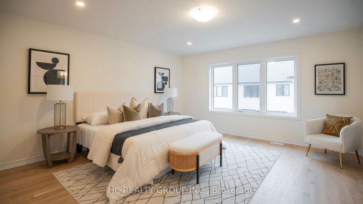 Photo 9 at 664 Grand Ridge Avenue, Pinecrest, Oshawa