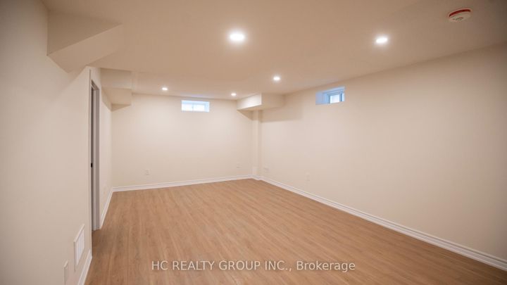Photo 17 at 664 Grand Ridge Avenue, Pinecrest, Oshawa