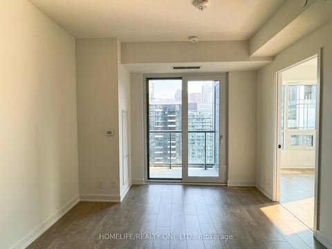 Photo 5 at 4505 - 108 Peter Street, Waterfront Communities C1, Toronto