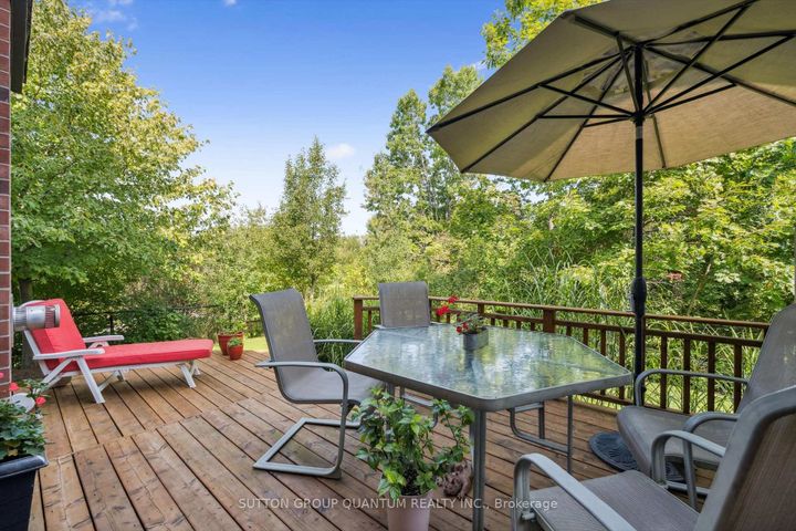 Photo 16 at 33 - 300 Ravineview Way, WC Wedgewood Creek, Oakville