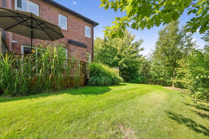 Photo 35 at 33 - 300 Ravineview Way, WC Wedgewood Creek, Oakville
