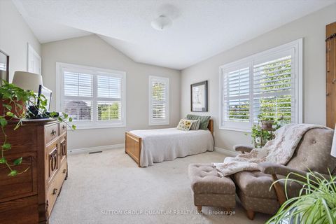 Photo 21 at 33 - 300 Ravineview Way, WC Wedgewood Creek, Oakville