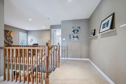 Photo 25 at 33 - 300 Ravineview Way, WC Wedgewood Creek, Oakville