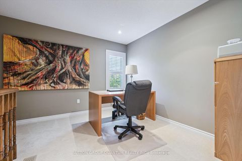 Photo 26 at 33 - 300 Ravineview Way, WC Wedgewood Creek, Oakville