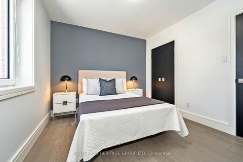 Photo 24 at 61 Foursome Crescent, Windfields, Toronto