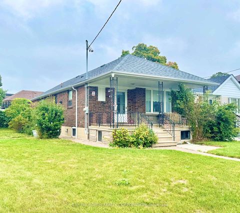 Photo 1 at 70 Beechborough Avenue, Greenbrook, Toronto
