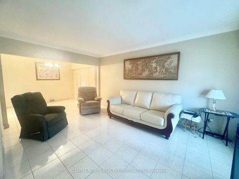 Photo 2 at 70 Beechborough Avenue, Greenbrook, Toronto
